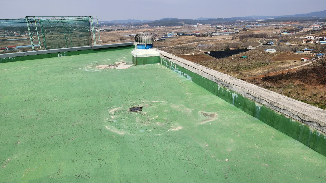 극동대학교 국제학사 콘크리트 옥상 TPO 시트방수 시공 사진 4